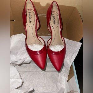 Life Stride Saldana Pump